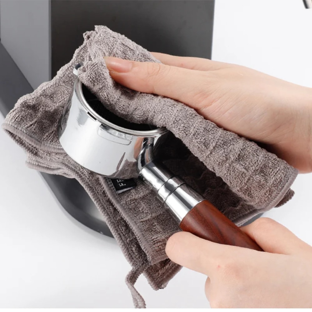 Premium Barista Towel For Coffee Machine Cleaning And Spill Control 2