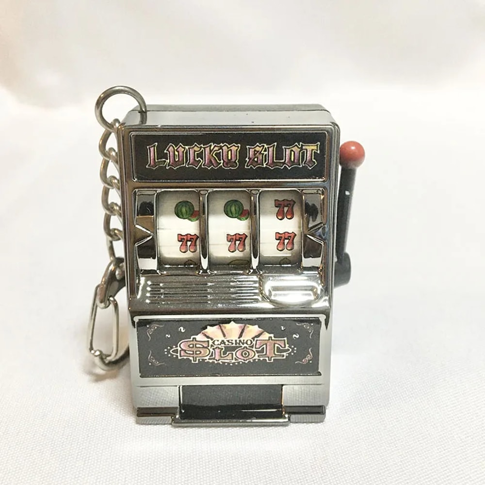 Lucky Spin Slot Machine Keychain Mini Jackpot Fruit Machine Key Ring for Cars & Gifts