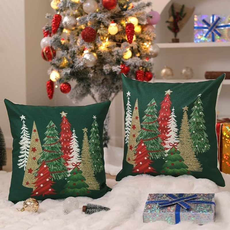 Rustic Christmas Pillow Covers Plaid Checkered Cushion Cases for Cozy Holiday Sofa Decor