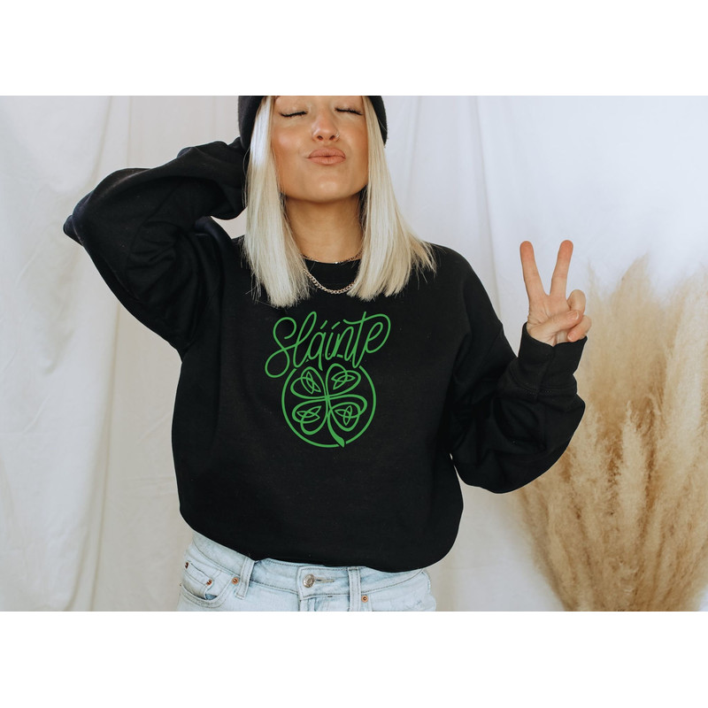 Slainte Unisex Heavy Blend Crewneck Sweatshirt.jpg