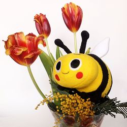 Bee plush toy "Super Simple songs"