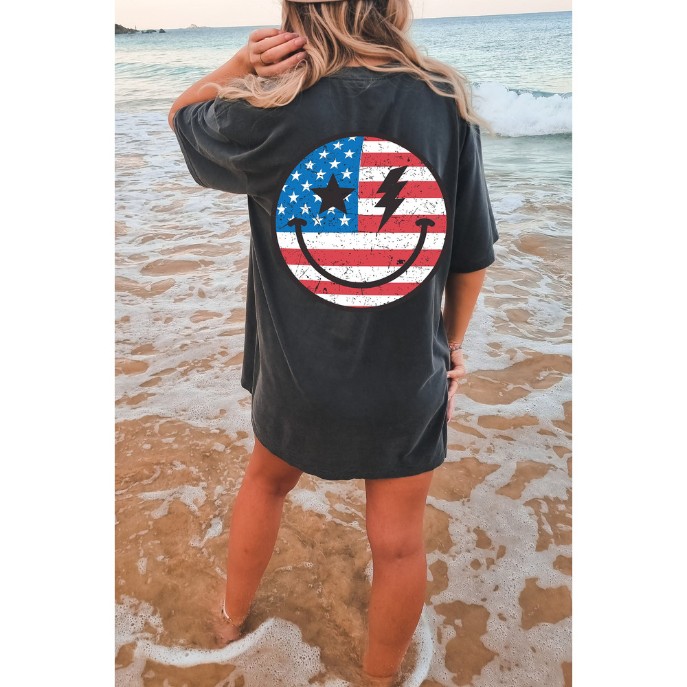Retro American Flag Smiley Face Oversized Vintage T-Shirt, Retro Smiley Face Shirt, Retro America Tshirt.jpg