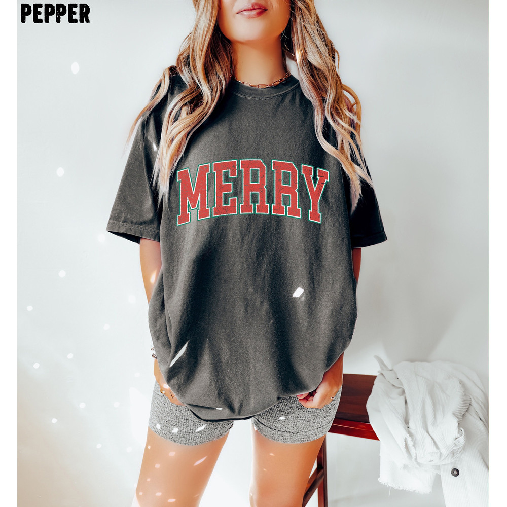 Retro Merry Oversized Shirt, Merry Christmas Shirt, Retro Merry Christmas Shirt.jpg