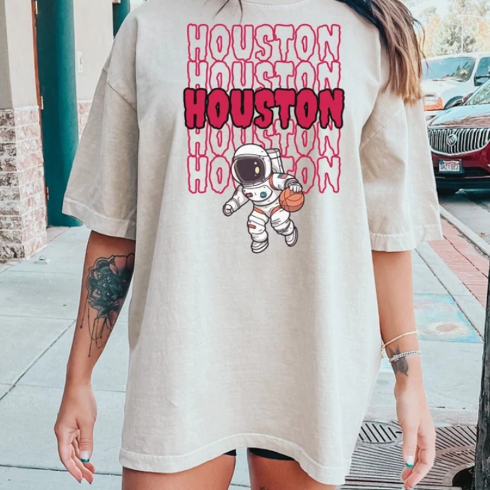 Houston Basketball Team NBA Astronaut T-Shirt, Every Day Oversized Shirt - Perfect Gift For Rockets.png