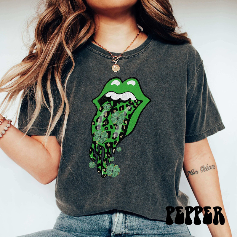 Shamrock Leopard Tongue St Patrick's Day T-Shirt, Comfort Colors Vintage St Patricks Day Shirt,Cute St Paddys Tee,Gift For BFF, Green Unisex.jpg
