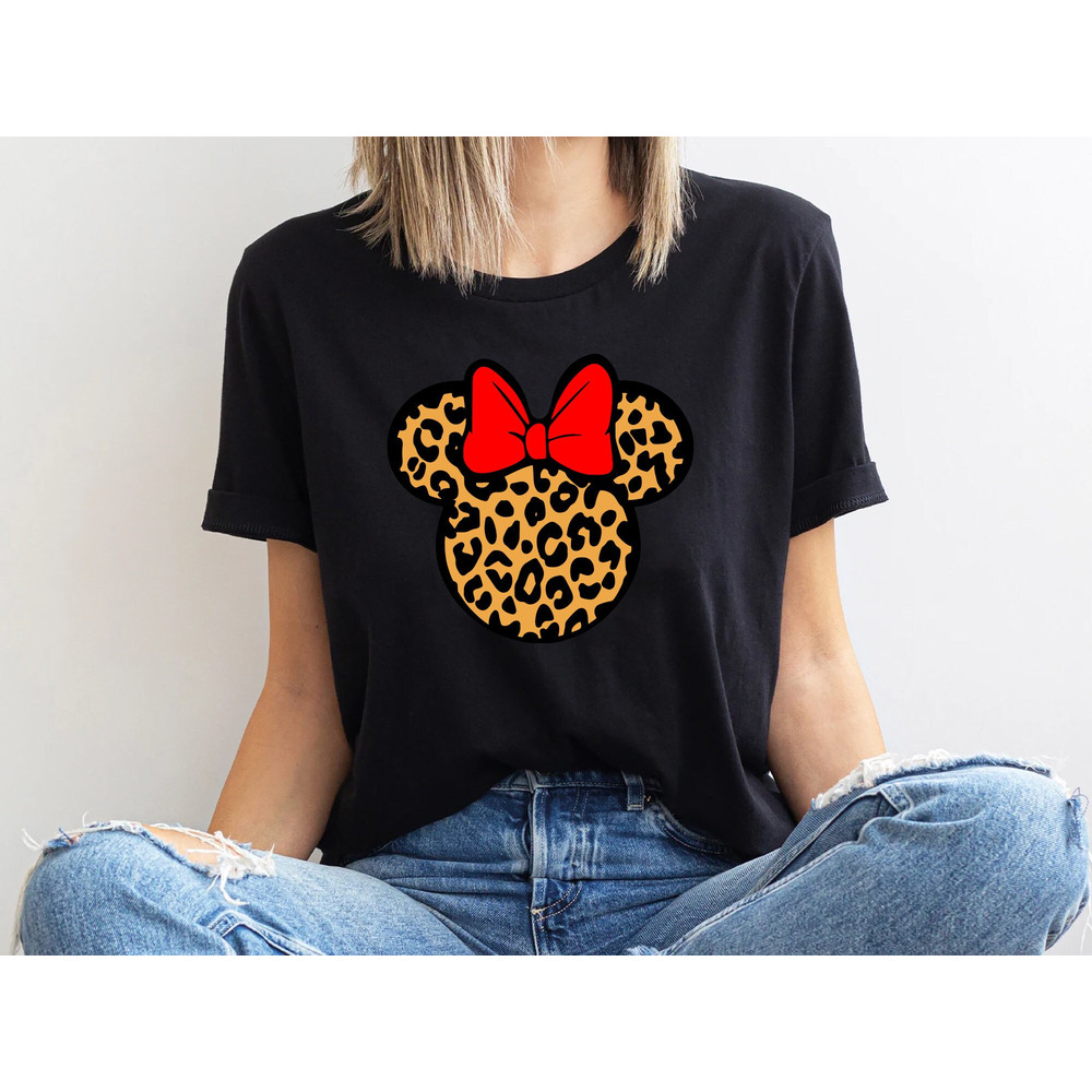 Disney Leopard Print Minnie Family Matching Shirts, Cute Disney Sweatshirt, Leopard Minnie Mouse Hoodie, Disney Family Vacation Shirts.jpg