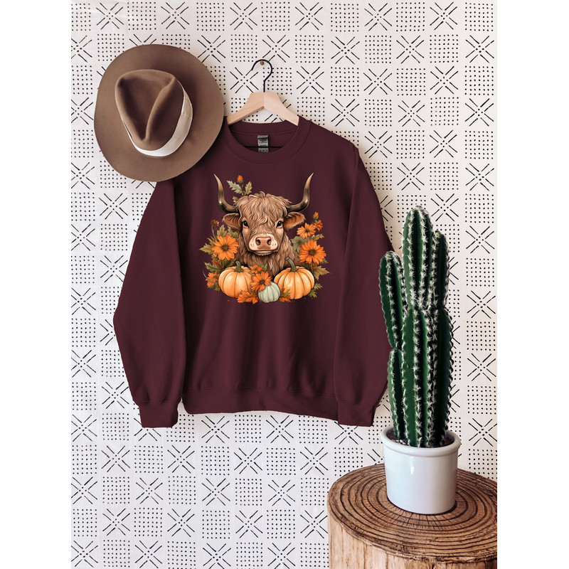 Howdy Fall Cow Sweatshirt, Cow Pumpkin Sweater, Fall Western Cow Shirt, Retro Fall T-Shirt, Country Fall Shirt.jpg