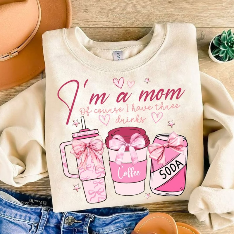 I'm a Mom, Three Drinks Coquette Iced Coffee, Pink Bow Coffee, Coffee Shirt, Soft girl, Mom Shirt Gift, Coffee Love