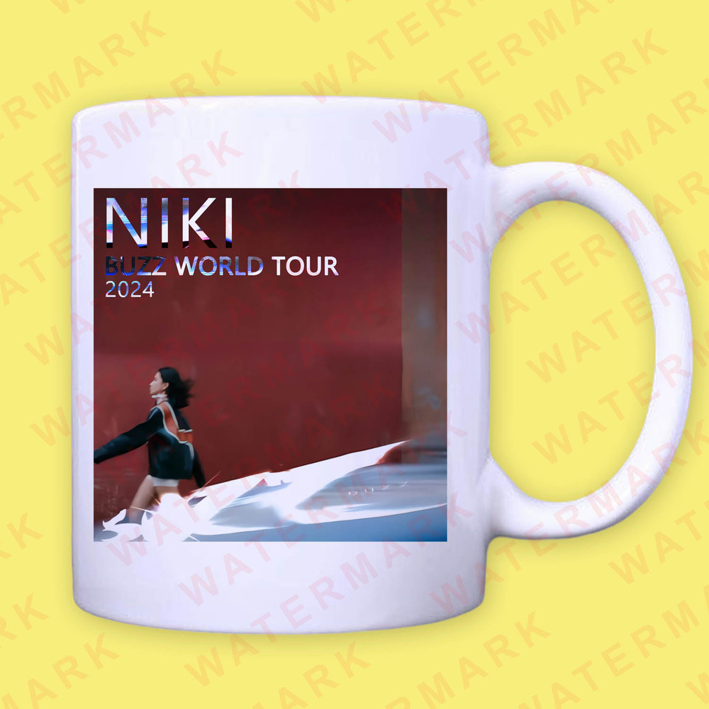 NIKI BUZZ WORLD TOUR 2024 Mug 0