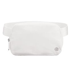 Lululemon Everywhere Belt Bag 1L 7.5 x 2 x 5'' White