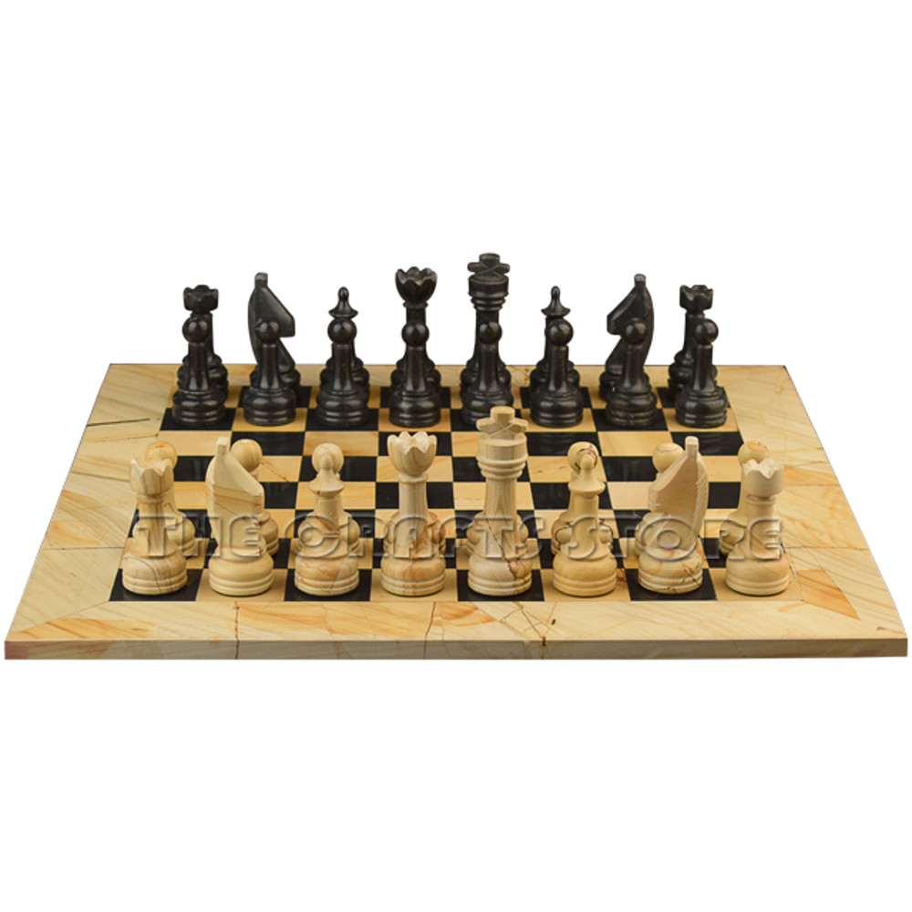 handcrafted_chess_set_3.jpg