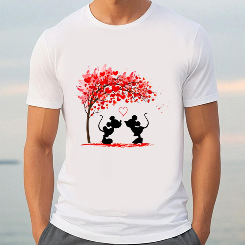 Disney Valentine's Minnie Mickey Valentine Tree Shirt .jpg