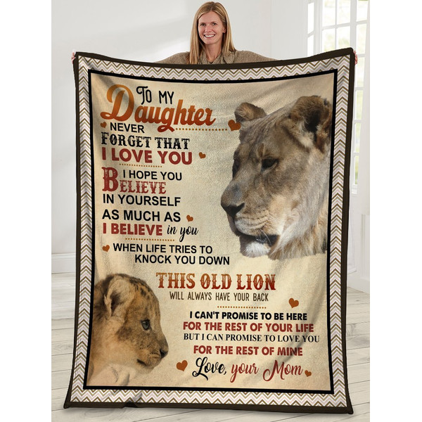 To My Daughter Never Forget That I Love You Lion Mom Sherpa Blanket 1.jpg