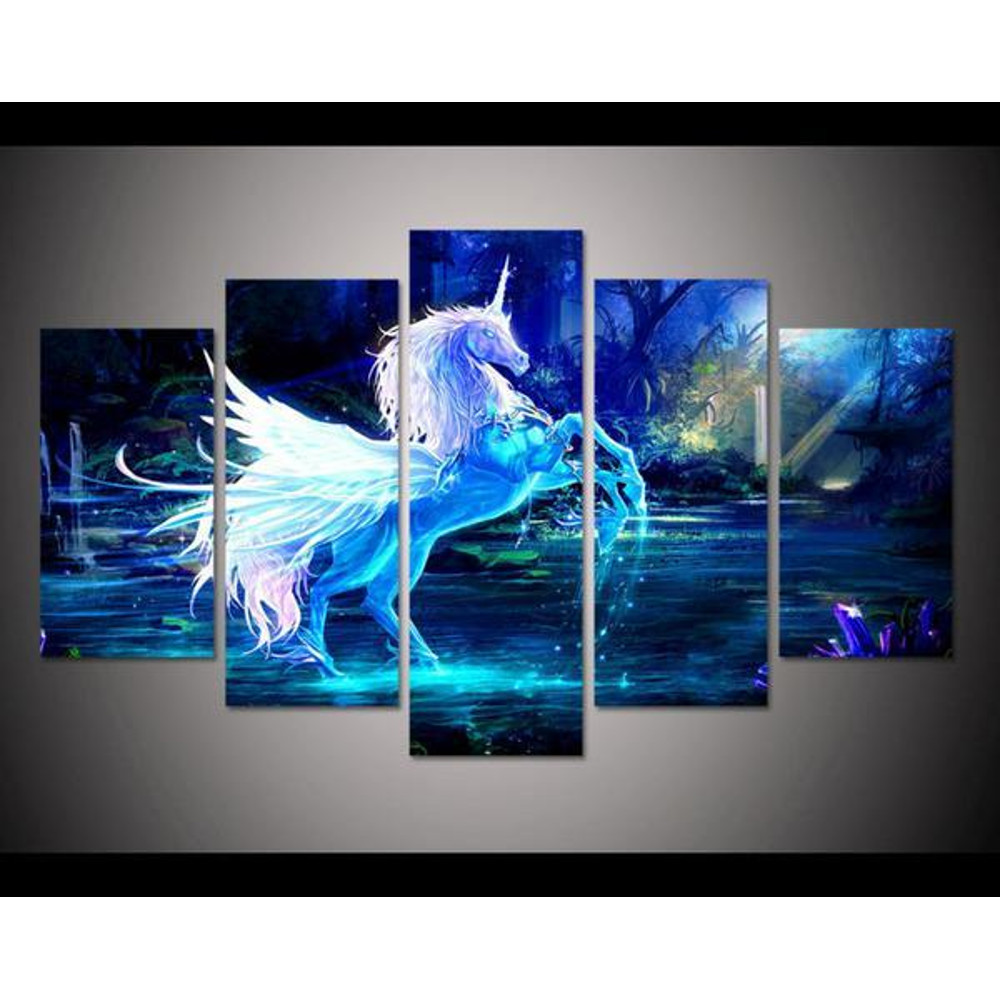 Unicorn Abstract Animal trungten Y6F72.jpg