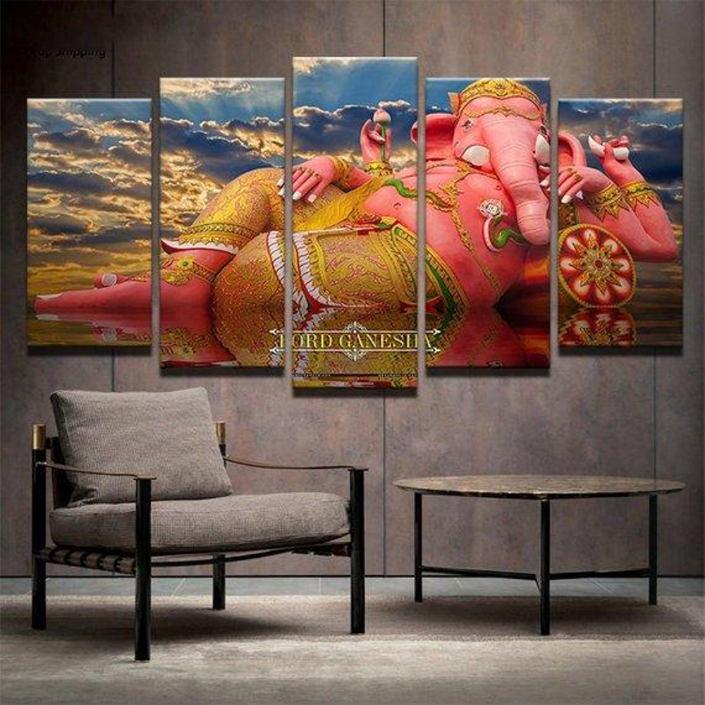 Ganesha 16 Religion Art.jpg