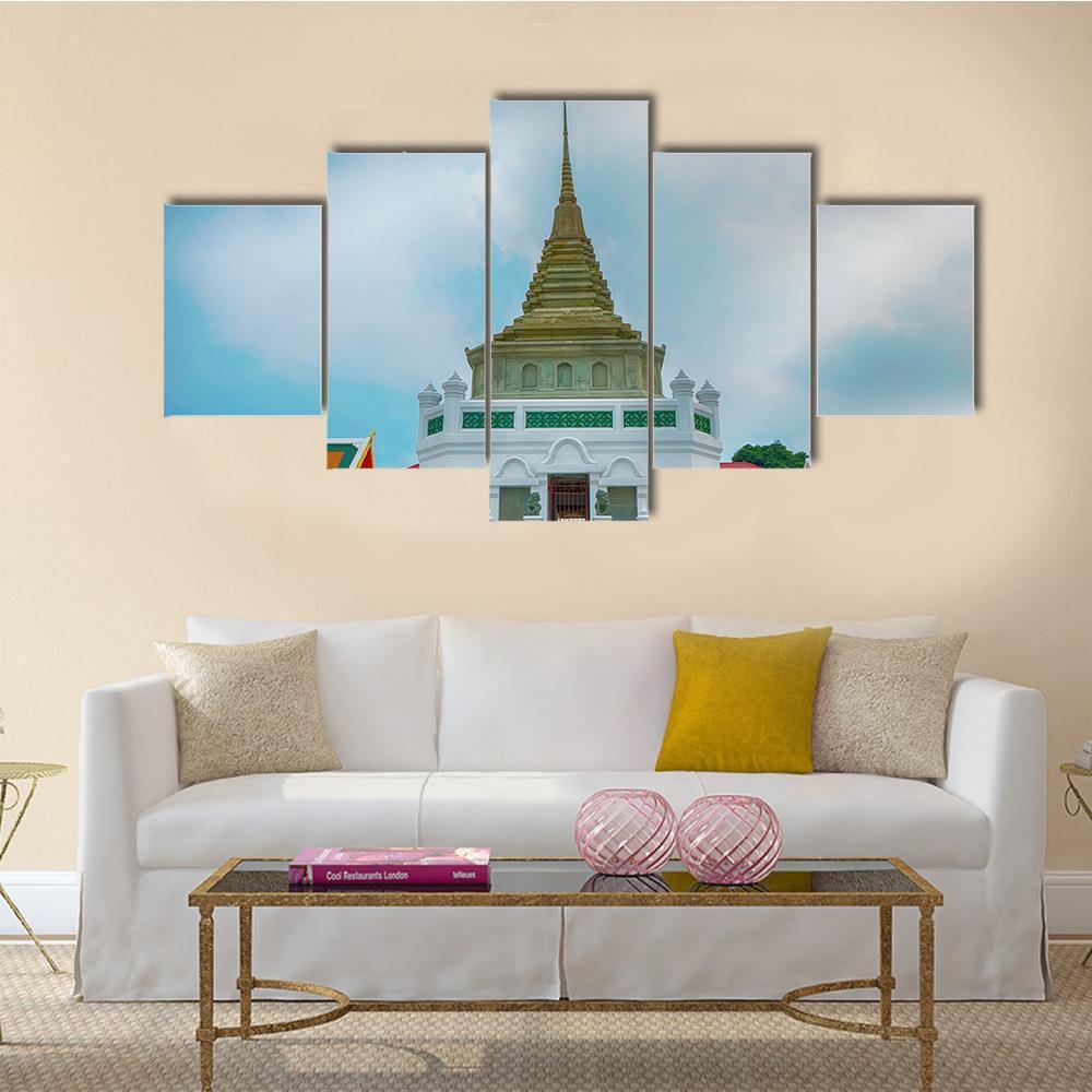 Landmark Of Wat Kaliyamit Woramahawihan Religion Art.jpg