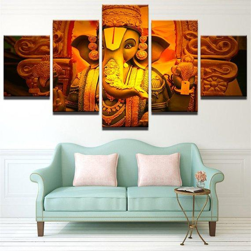 Large Ganesha Hindhu Religion Art.jpg