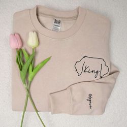 custom embroidered dog mom sweatshirt, best gifts for dog owners