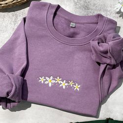 daisies embroidered sweatshirt, embroidered floral crewneck sweatshirt, best friends gift