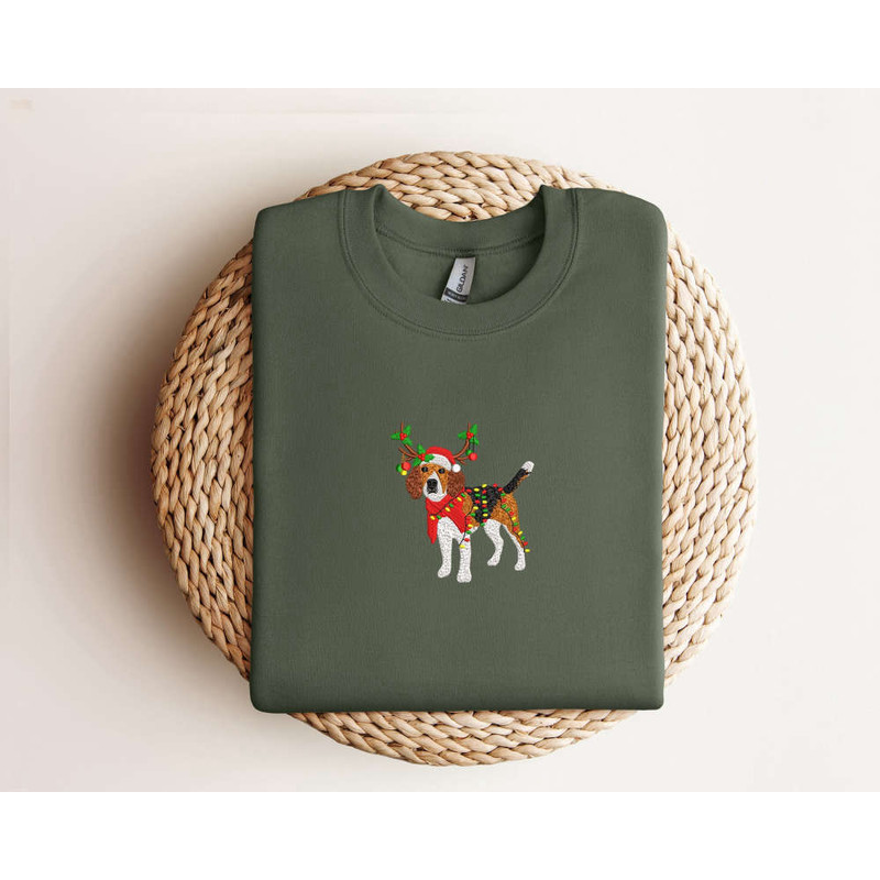 Embroidered Beagle Dog Christmas Sweatshirt Xmas Dog Sweatshirt For Family.jpg