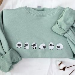 embroidered sheep sweatshirt, embroidered sweatshirt, green sweatshirt, farm, vintage sweatshirt