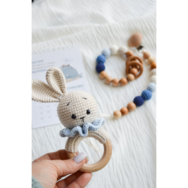 crochet beige rabbit rattle.jpg