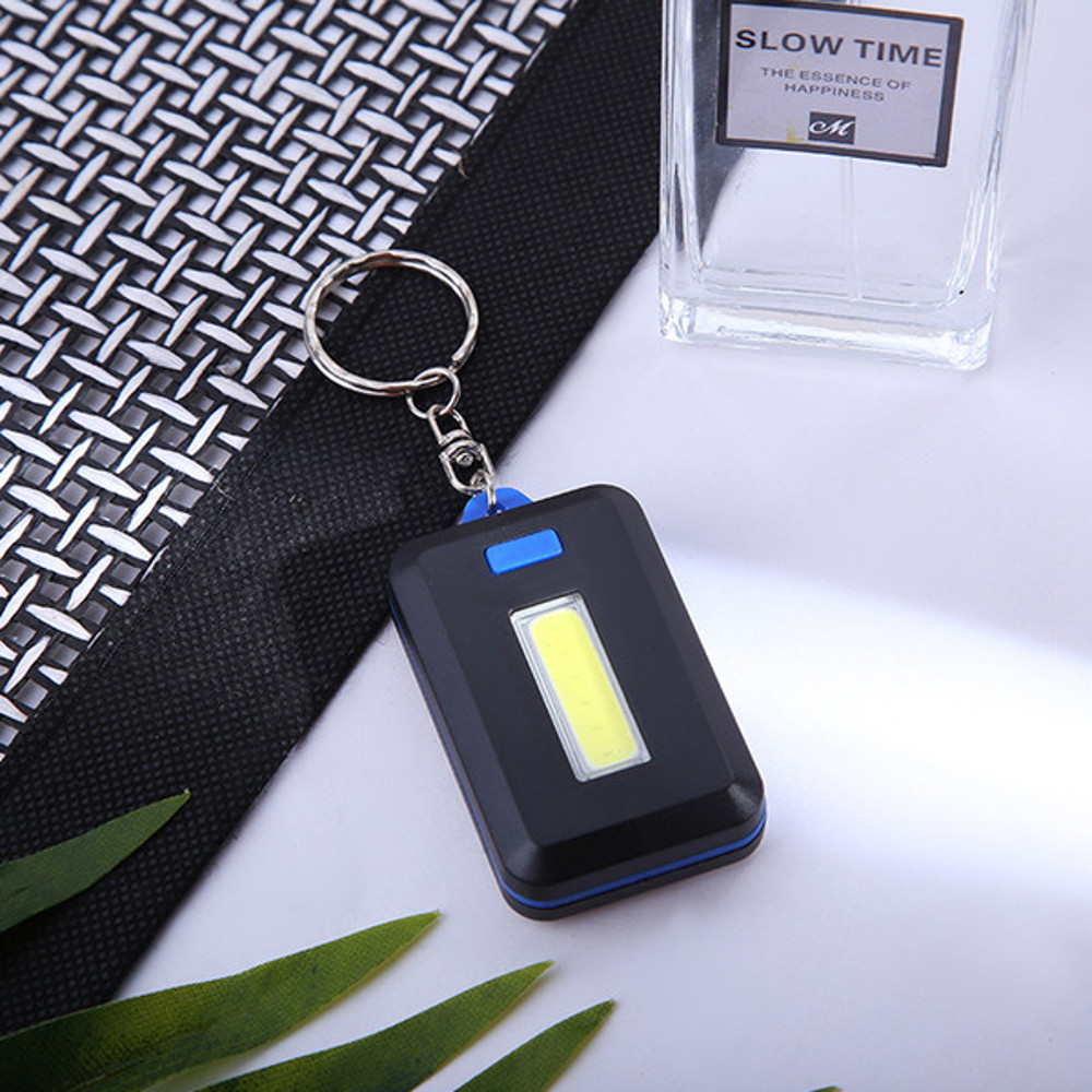 Mini LED Flashlight Keychain2