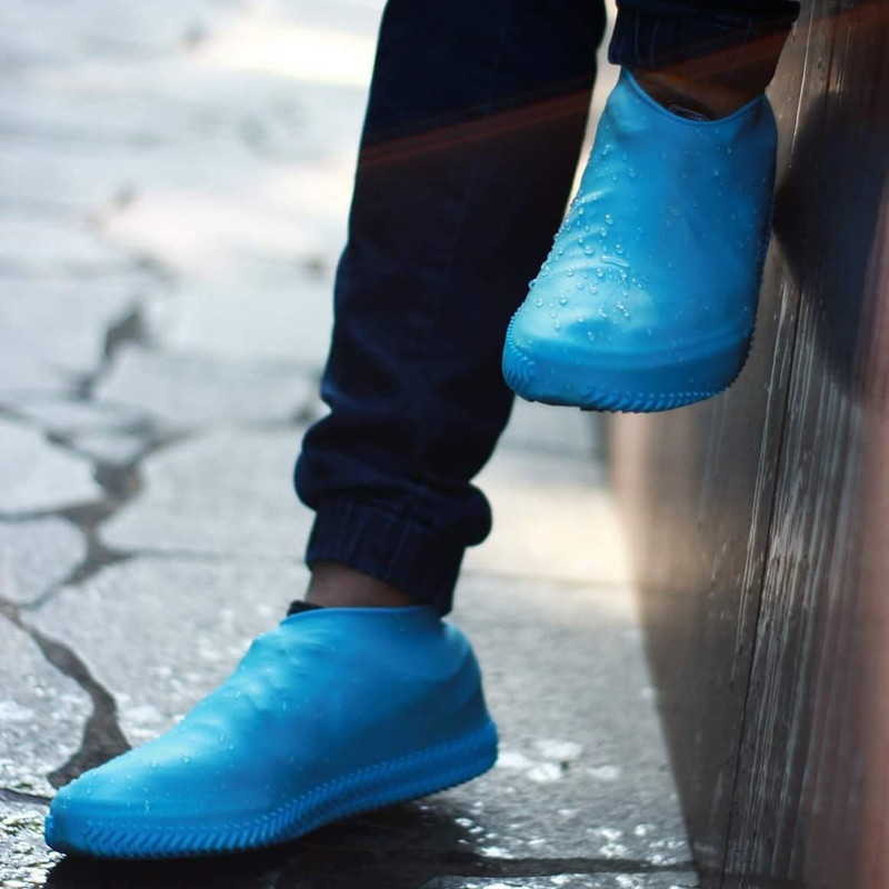 Ultra-Durable Silicovers Non-Slip Shoe Covers: Keep Your Shoes Clean & Dry Blue