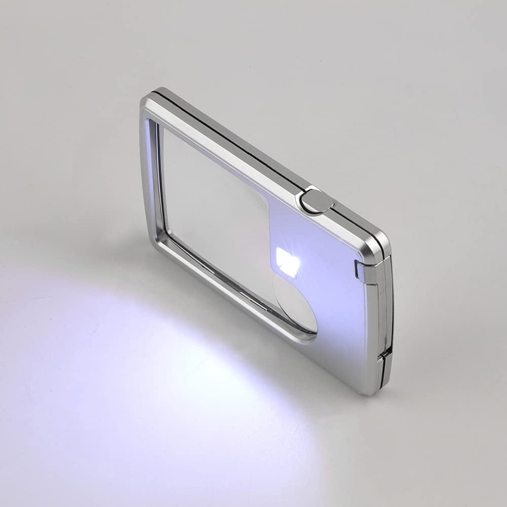 Magnifying Glass Reading Tool With LED Light 1
