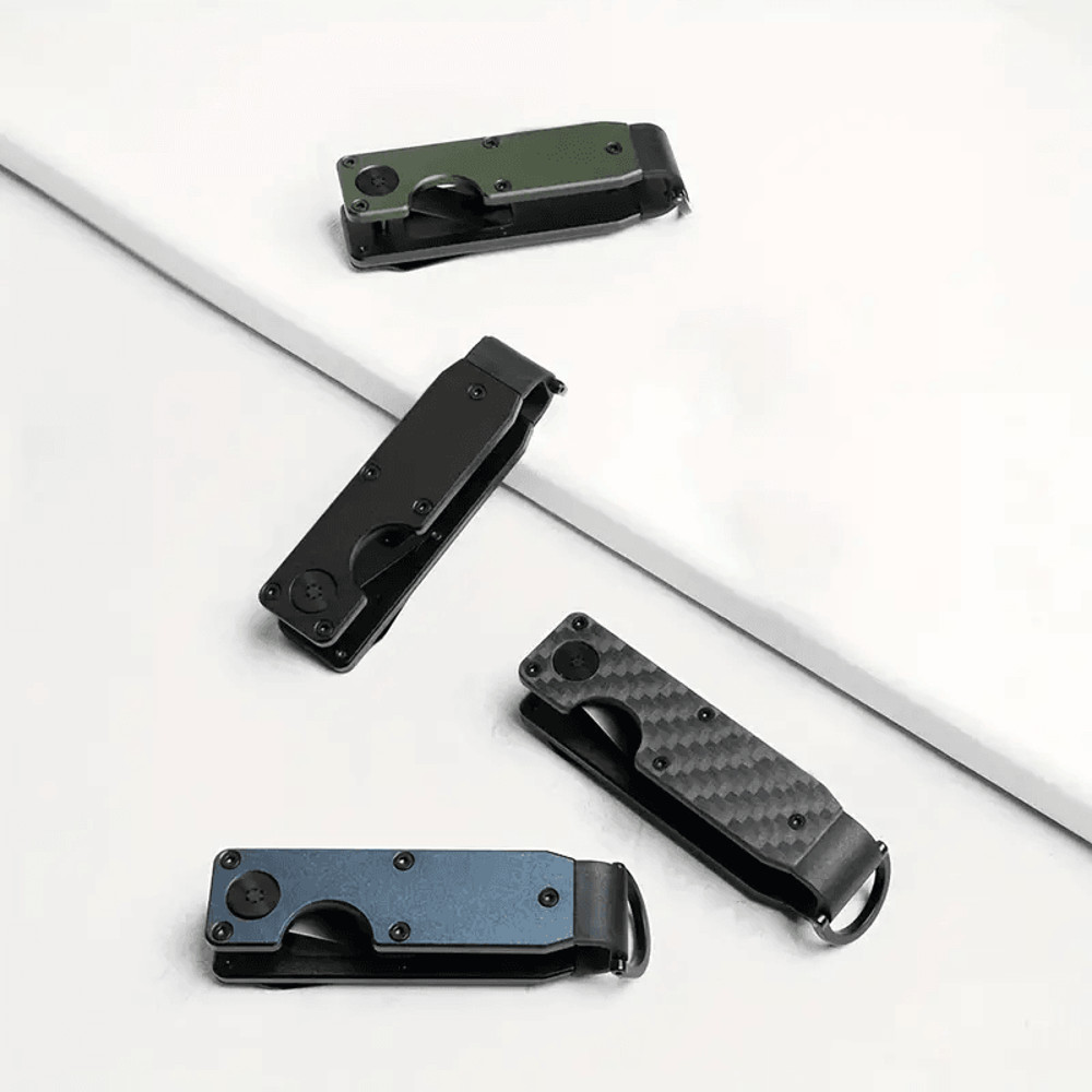 Durable and Stylish Keychain Organizer