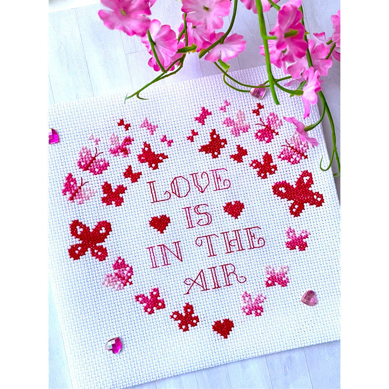 Love in the Air ready 1.jpg