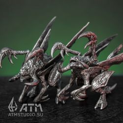 Zerg Zerglings pair from StarCraft metal miniature figure