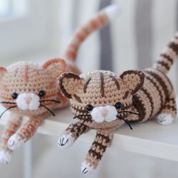 tabby kitten crochet pattern, english and espanol, pdf