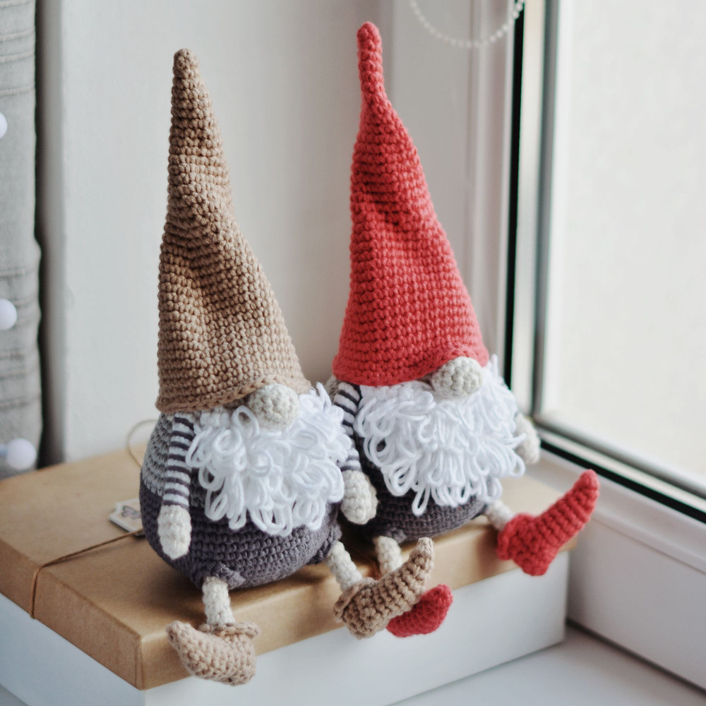 Holiday Gnome Crochet Pattern 7 Inch Gnomes PDF 0