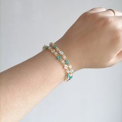 Bracelet set, Beaded bracelet, Sea green bracelet, Flower Bracelet, Daisy bracelet, Minimalist bracelet, Tiny bracelet