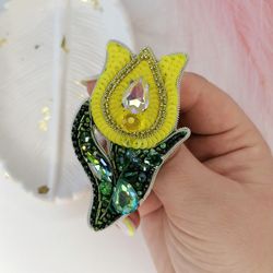 tulip brooch, flower brooch, beaded brooch, lapel pin, embroidered brooch, lapel brooch, brooch for women,yeallow brooch
