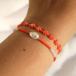 Bright orange floral bracelet Orange jewelry Beach jewelry Daisy bracelet Cute bracelet Gift for her Bracelets set