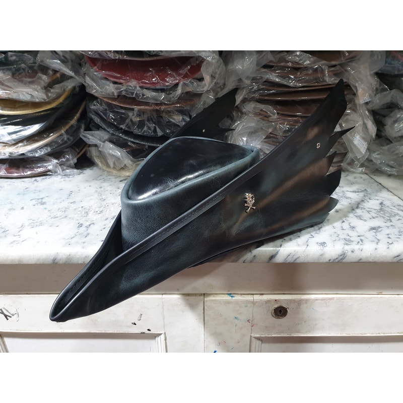 Bloodboren Hunters Distressed Black Leather Hat 3jpg