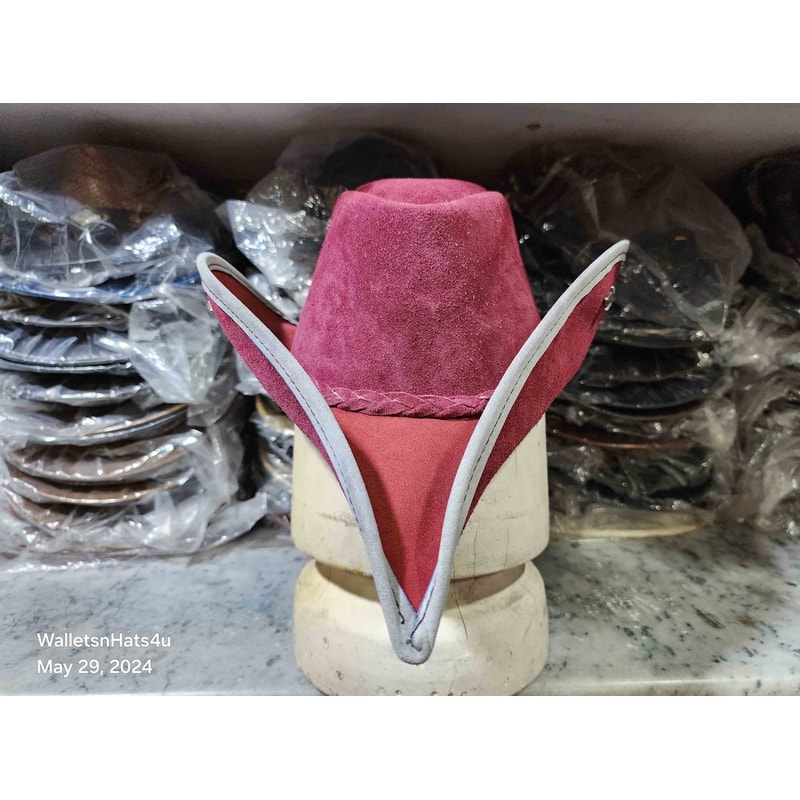 Warriors Orochi 4 Odin Leather Hat (2).jpg