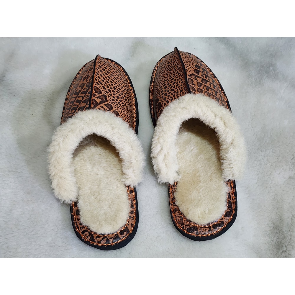 Shearling Crocodile Texture Leather Slippers 4