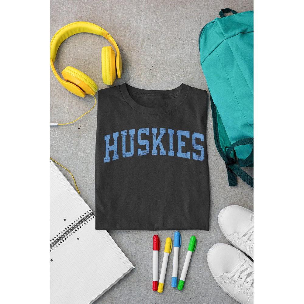 Columbia Blue Huskies Distressed Collegiate PNG, Digital Download.jpg