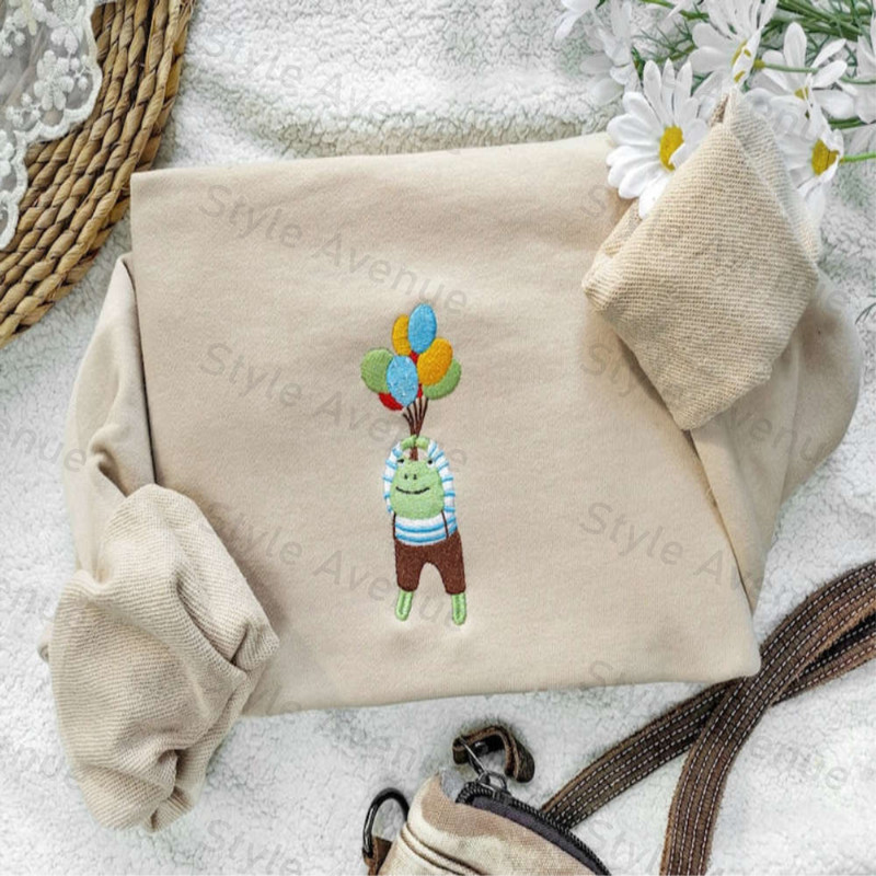 Frog Lover Embroidered Sweatshirt 2D Crewneck Sweatshirt For Women And Women.jpg