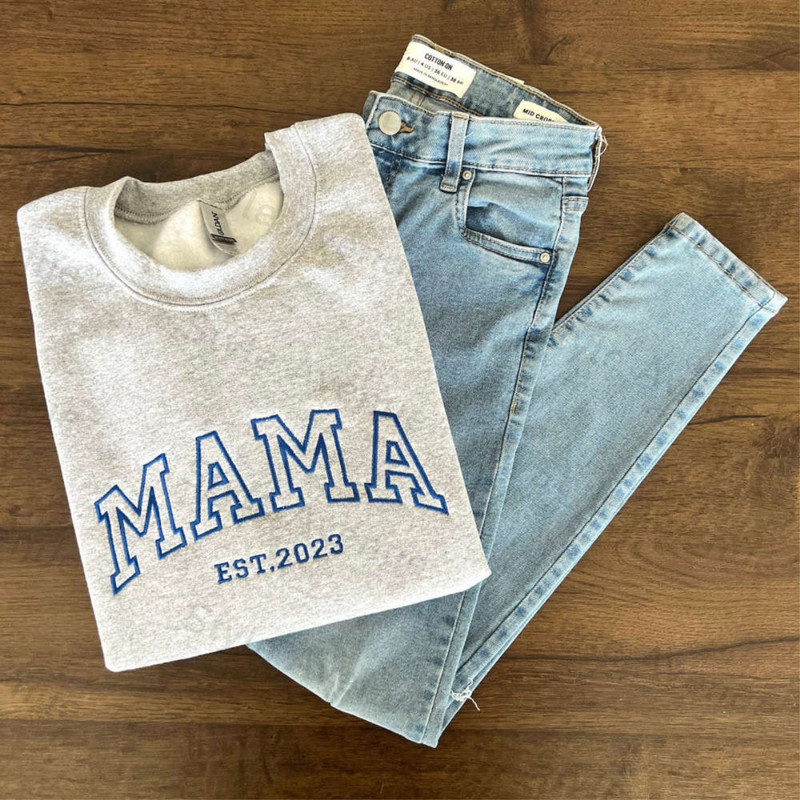 Mama Embroidered Sweatshirt 2D Crewneck Sweatshirt Gift For Family.jpg