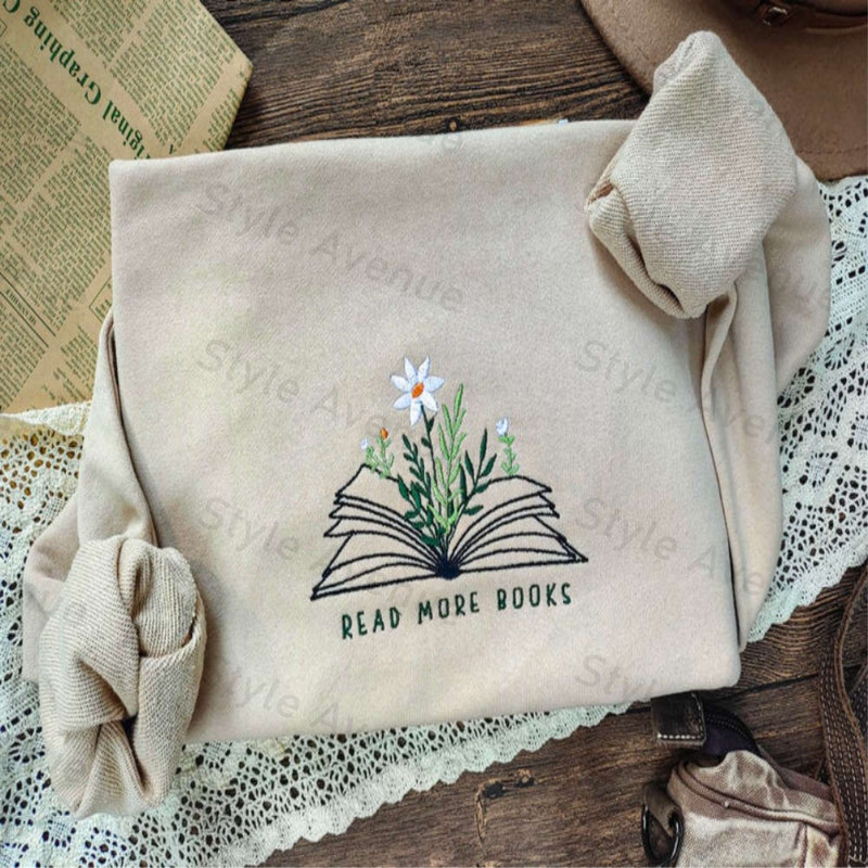 Read More Books Embroidered Sweatshirt 2D Crewneck SweatshirtFor Family.jpg