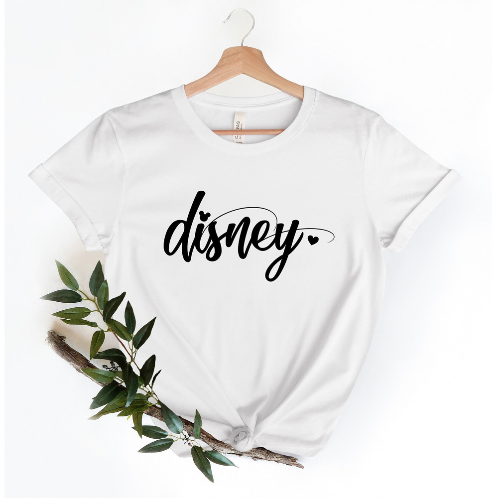 Disney Shirt for Women, Disney fan love Shirt, Disney Heart.jpg
