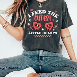 i feed cutest little hearts lunch lady shirt, groovy valentines day cafeteria tee, retro school staff shirt, retired can