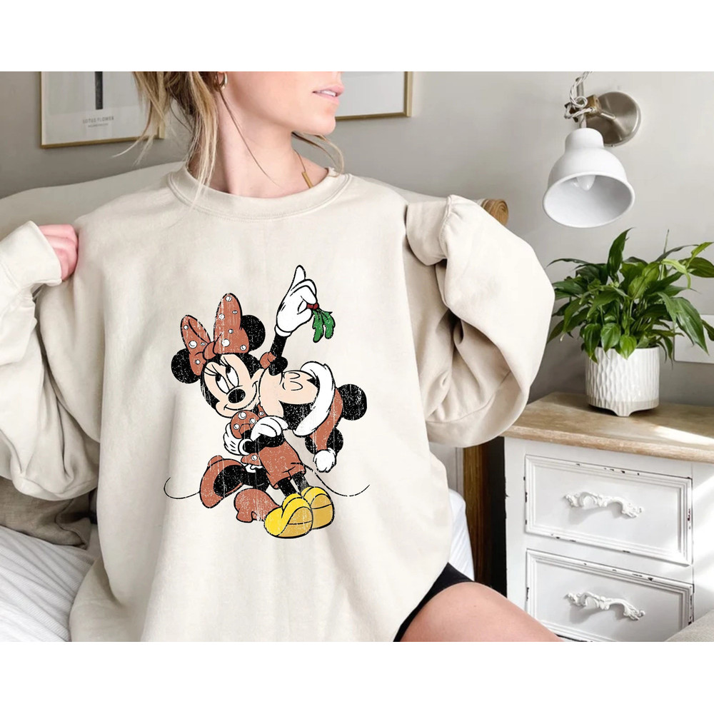 Mickey Minnie Kiss Christmas Sweatshirt, Disney Christma.jpg