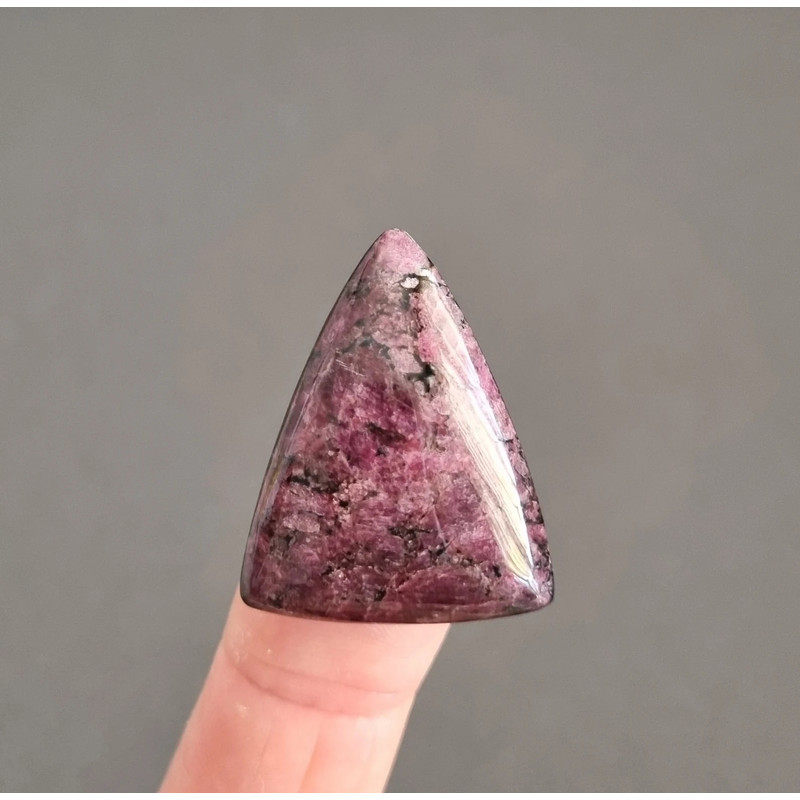 Rare High Quality Purple Eudialyte Natural Stone Cabochon 30 X 24 X 5 Mm  Russian Stone  Eudialyte  0