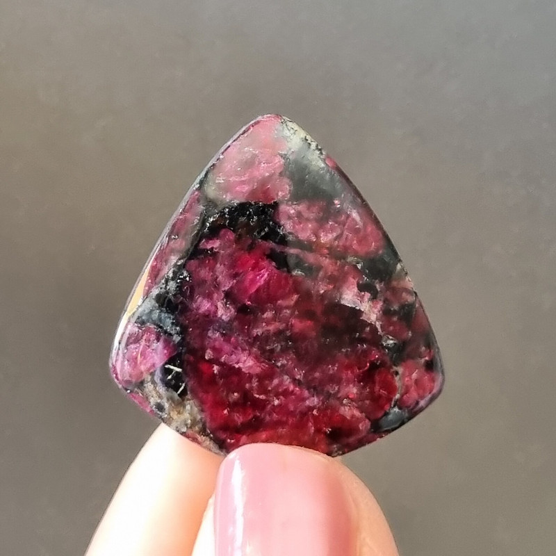 28 X 27 X 5 Mm Rare High Quality Purple Eudialyte Natural Stone Cabochon Russian Stone Eudialyte 0