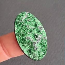 rare uvarovite raw cabochon 34 x 20 x 4 mm , rough green druzy geode cabochon , high quality cabochon for jewelry making